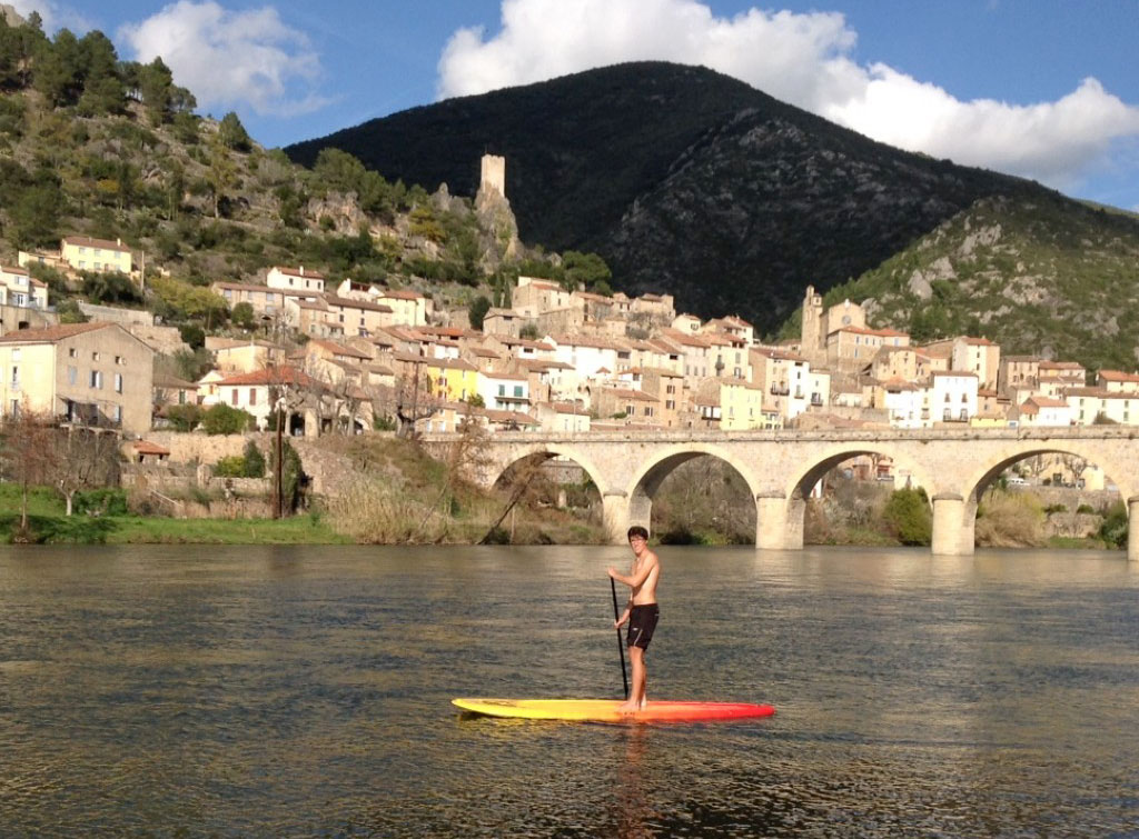 Location de paddle sur l'Orb à Roquebrun. Location de stand up paddle à l'heure